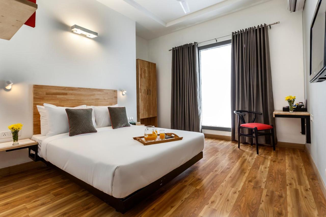 Oyo Townhouse 010 La Paradise Ню Делхи Екстериор снимка