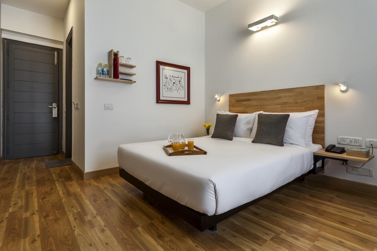 Oyo Townhouse 010 La Paradise Ню Делхи Екстериор снимка