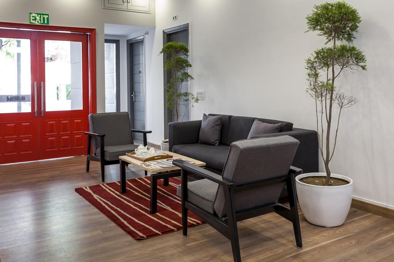 Oyo Townhouse 010 La Paradise Ню Делхи Екстериор снимка